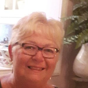 Meet your Posher, Jo-ann